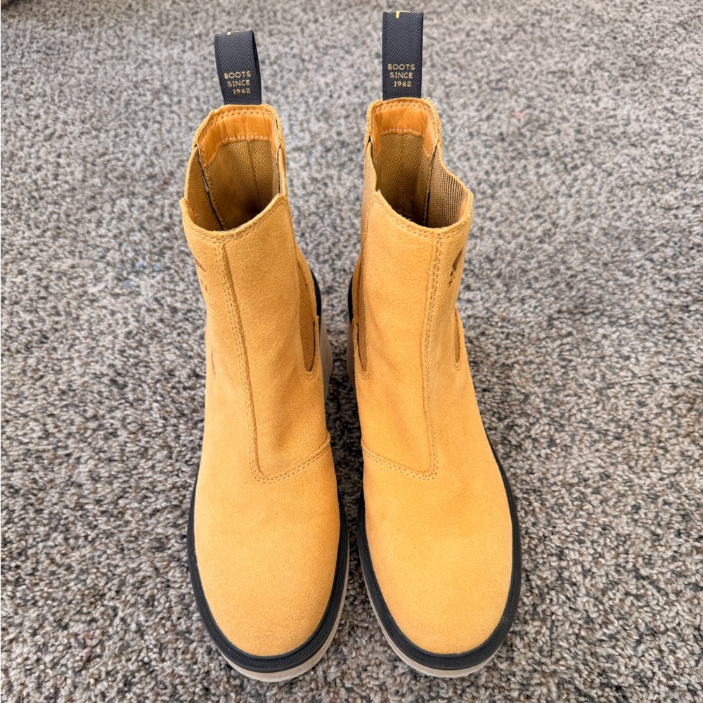Sorel Tan Ankle Boots